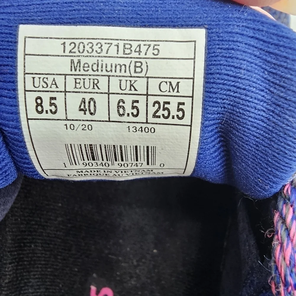 Brooks womens revel